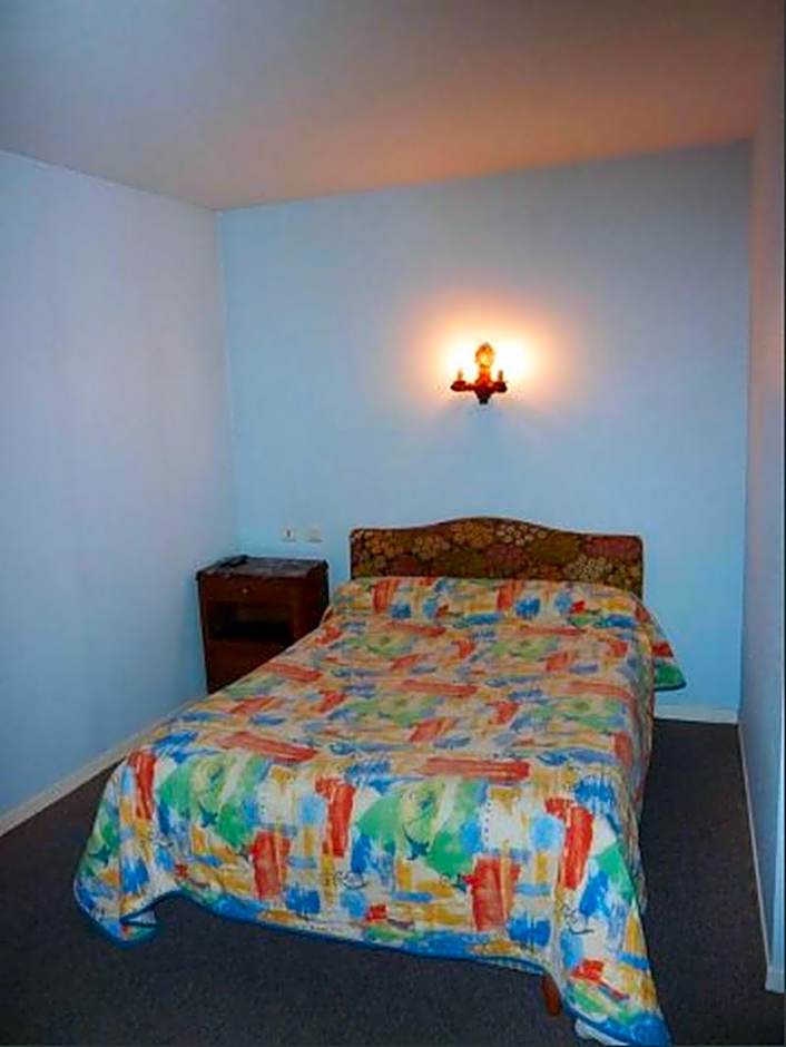 Hôtel Restaurant du Pont-Vieux