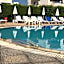 Pigeon Beach Hotel Apartments