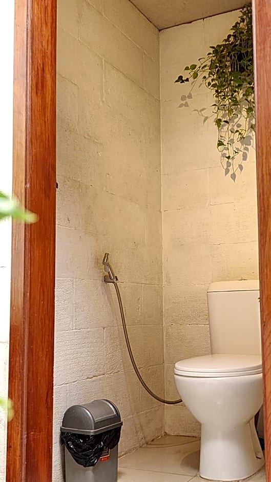 SEMERU HOSTEL MALANG