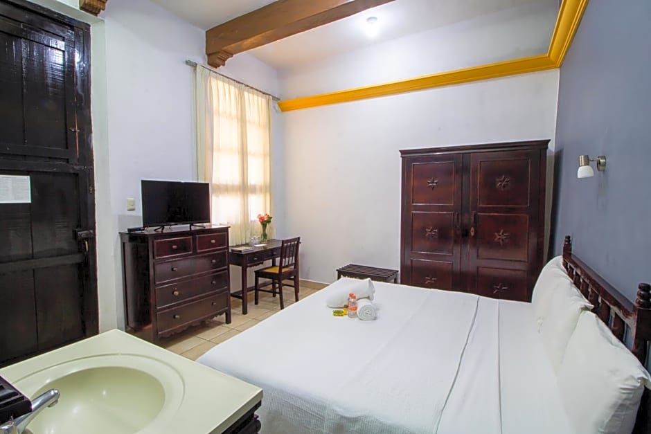 Hotel Montejo