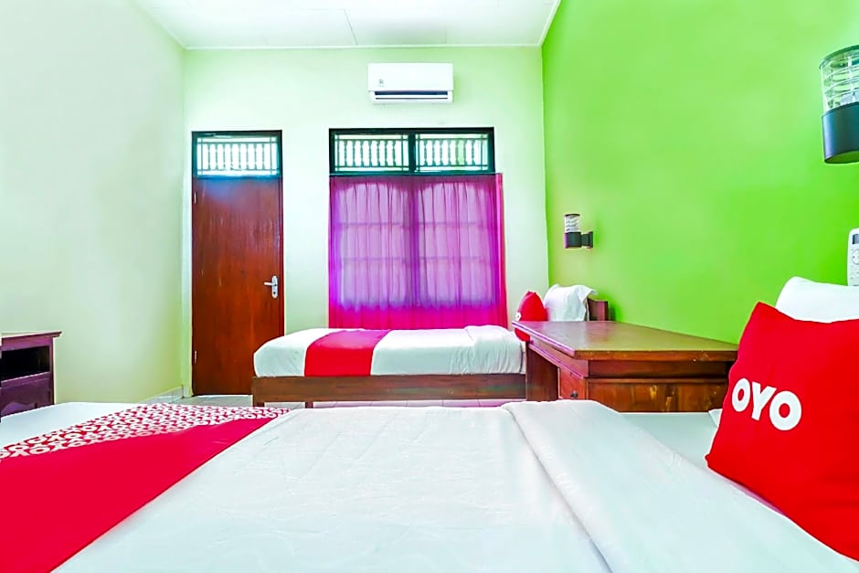 OYO 2184 Nan Berlian Inn