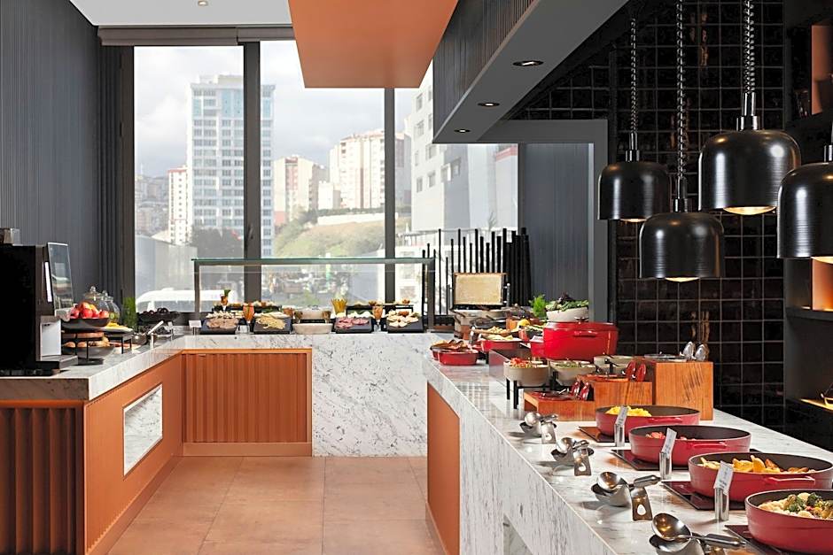 Delta Hotels by Marriott Istanbul Kagithane