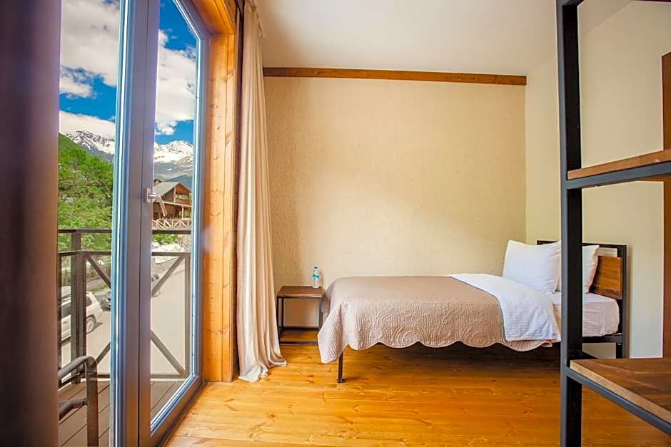 Chalet Mestia