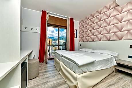 Twin Room with Lake View