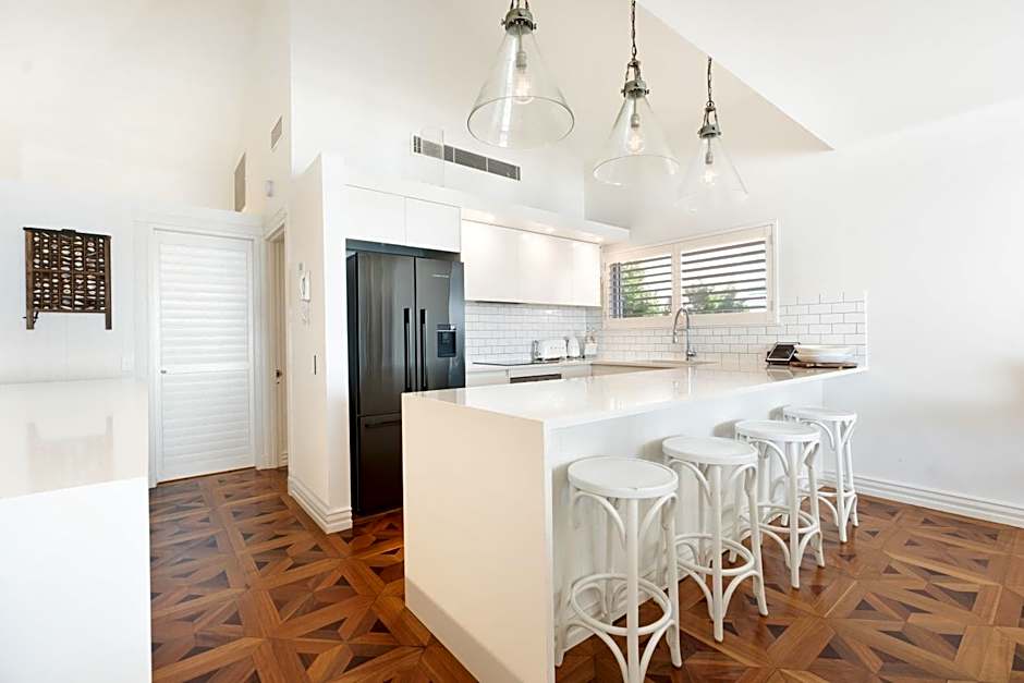 La Mer Apartments