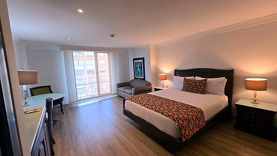 Hotel Embassy Park