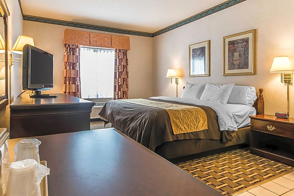 Quality Inn & Suites Evansville