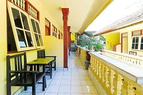 Bali Duta Wisata Beach Inn by ZUZU