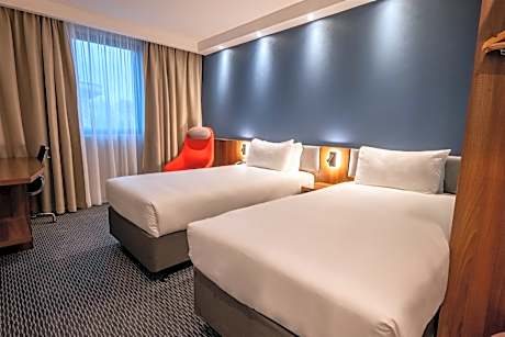 Standard Twin Room - Free Breakfast