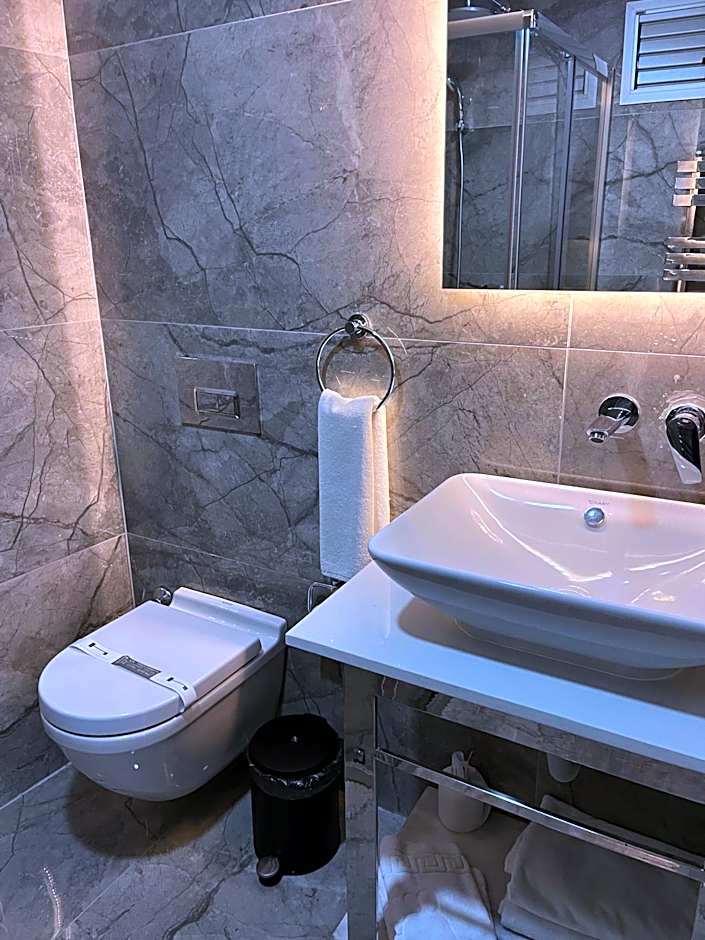 Riva Hotel Alsancak