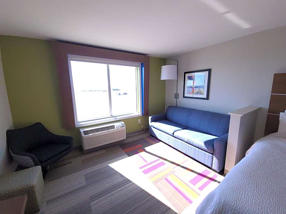 Holiday Inn Express and Suites Nebraska City By IHG