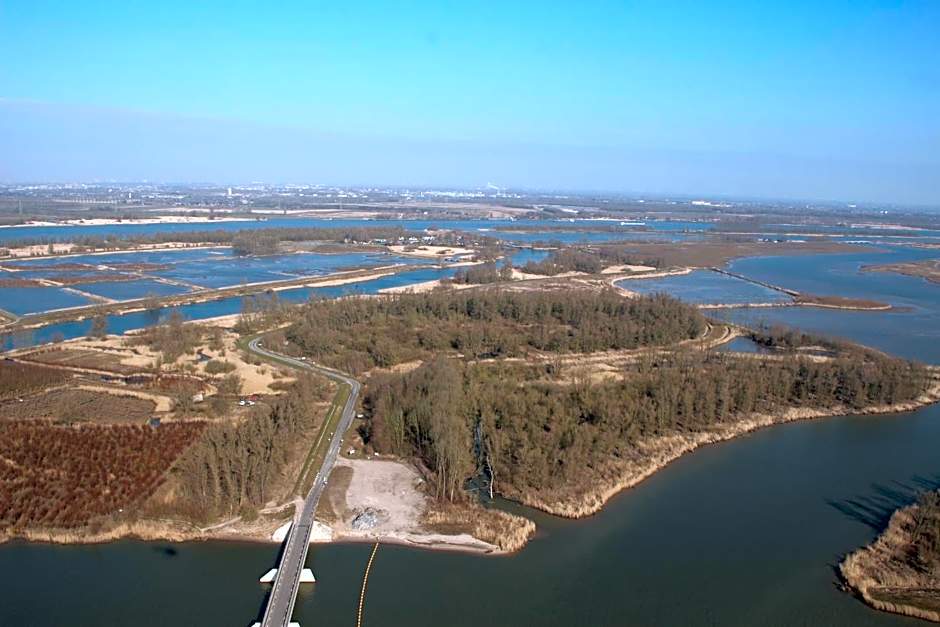 Hotel De Brabantse Biesbosch