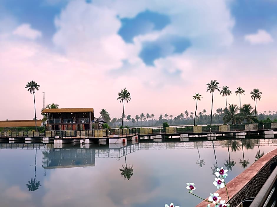 Aquatic Island by Poppys, Cochin