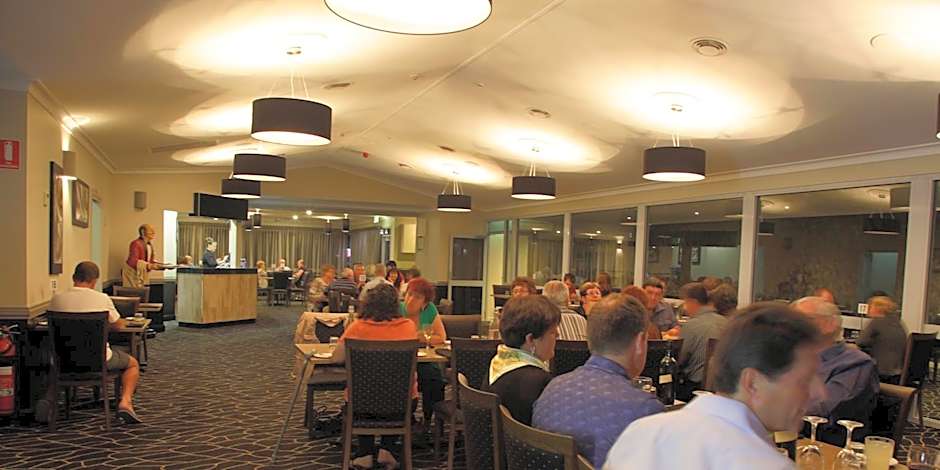 Cattlemans Country Motor Inn & Serviced Apartments