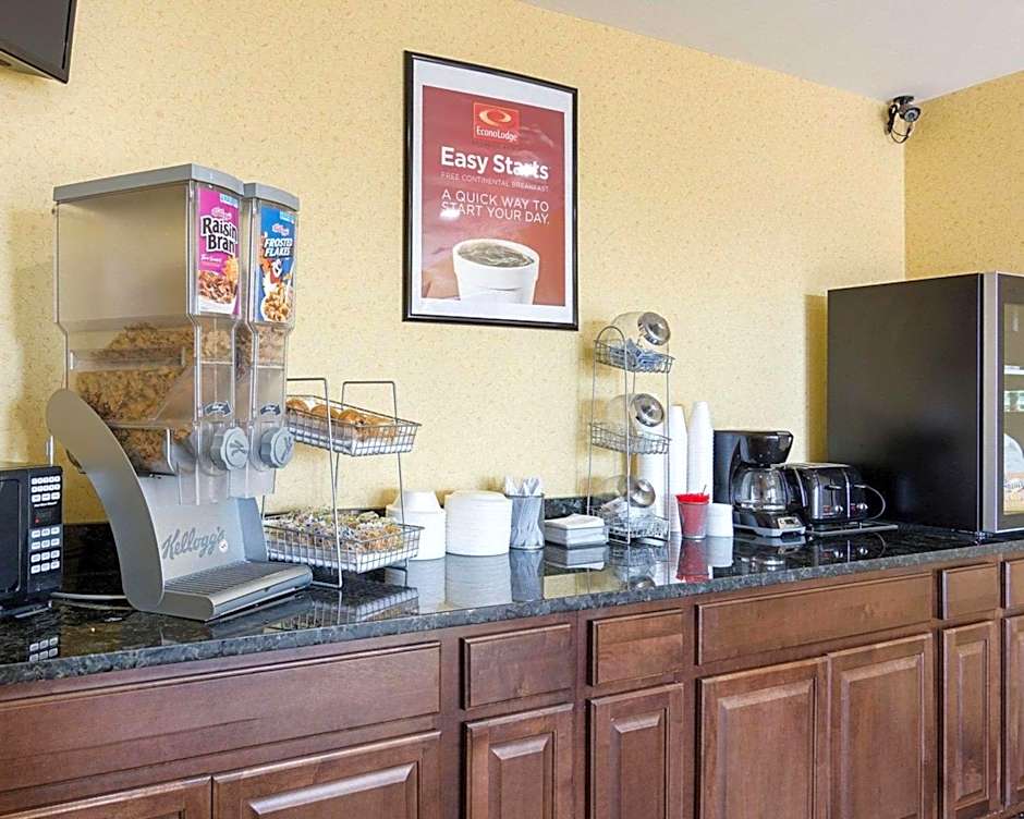 Econo Lodge Fredericksburg near I-95