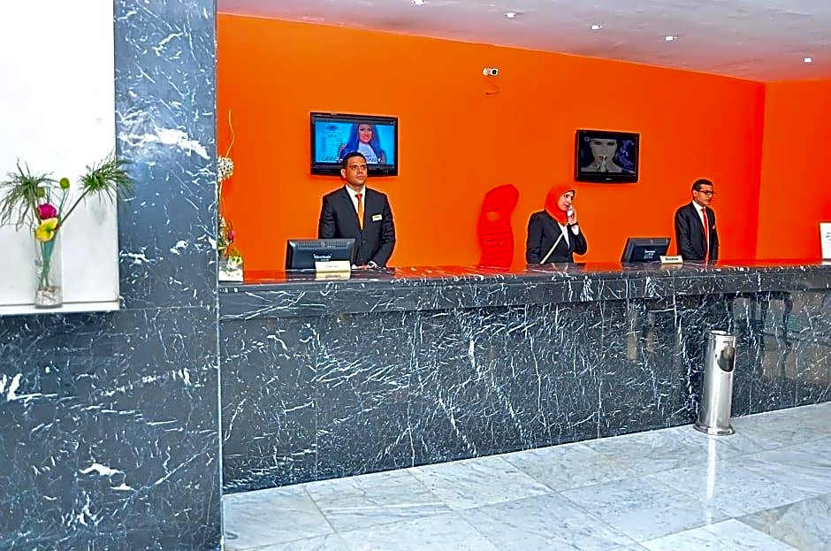 Aracan Pyramids Hotel