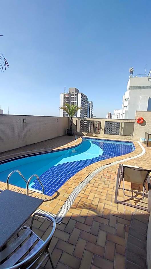 Saint Lawrence Flat - 101