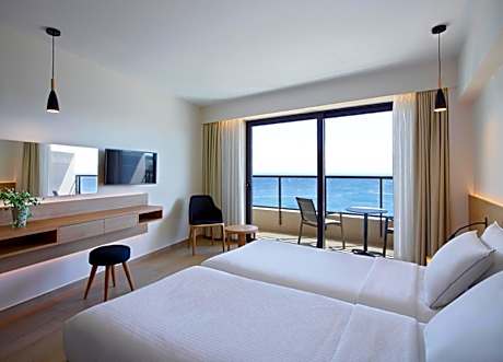 Superior Double or Twin Room with Sea View