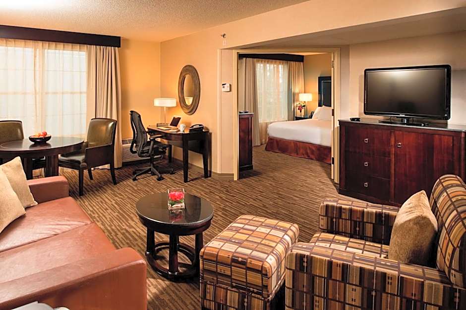DoubleTree By Hilton Raleigh Durham Airport At Research Triangle