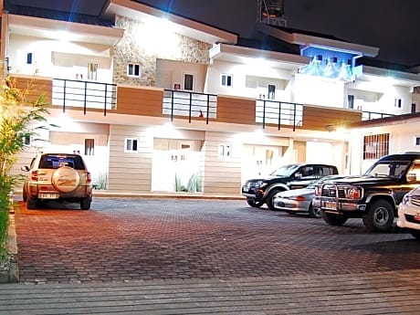 Rumi Apartelle Hotel