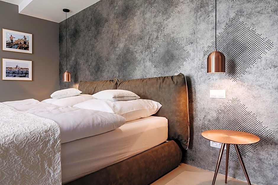 VILLA BRICOLA - Boutique Apartments