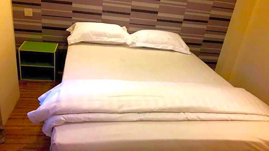 MY FAMILY HOTEL