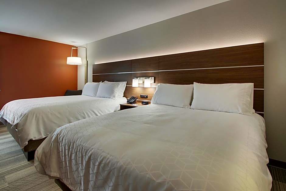 Holiday Inn Express Voorhees - Mt. Laurel By IHG