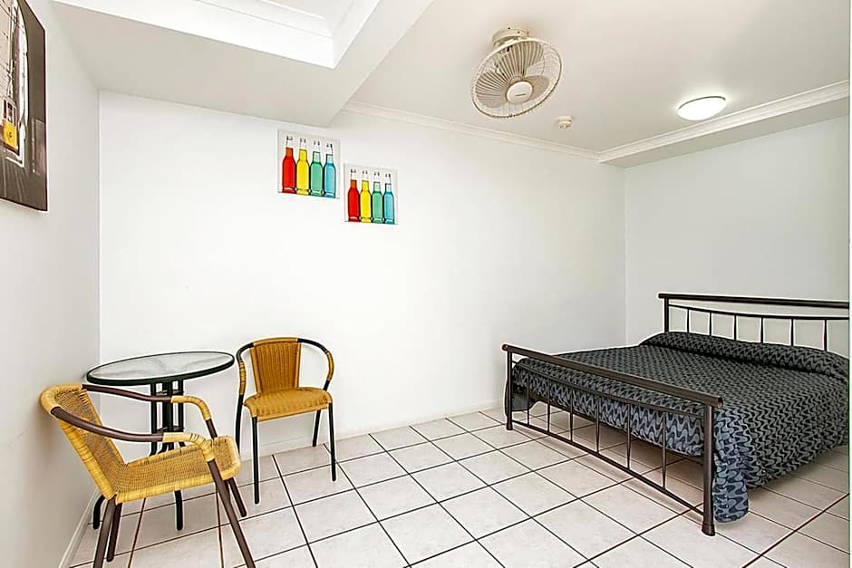 Caravella Backpackers