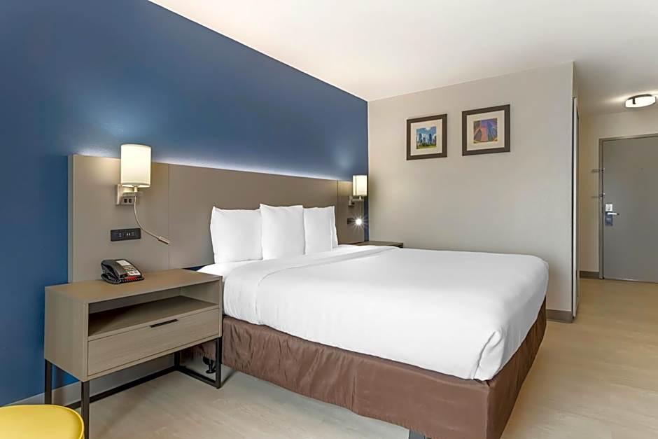 Comfort Inn & Suites Houston FM1960 - Champions