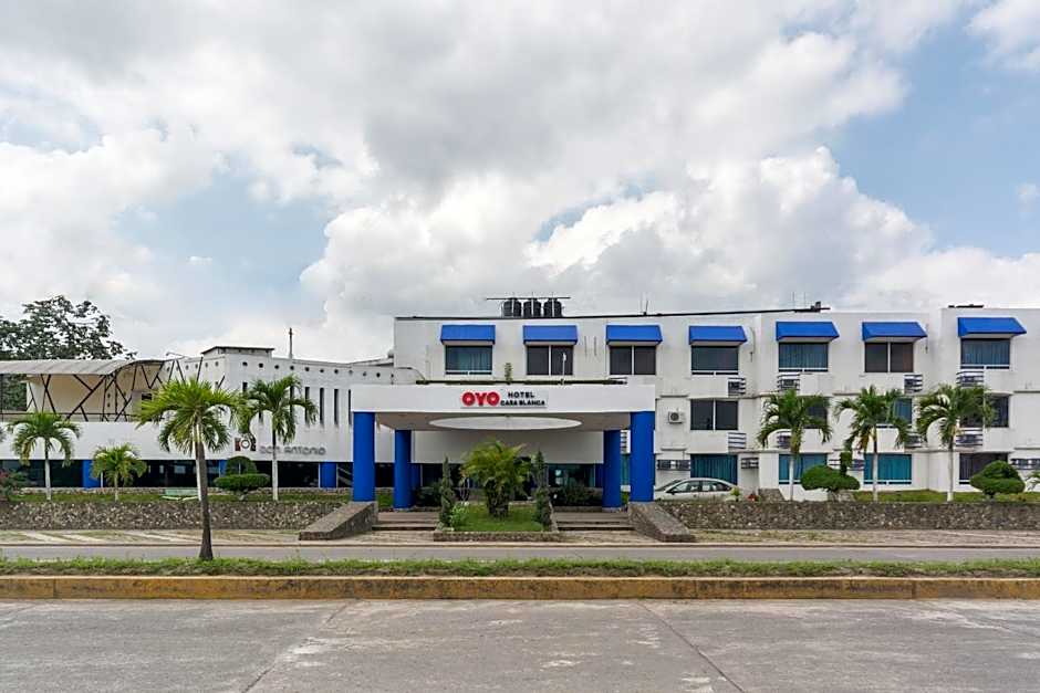 OYO Hotel Casa Blanca