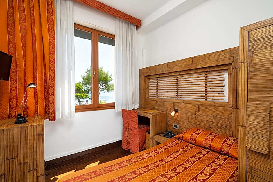 Hotel Rivamare