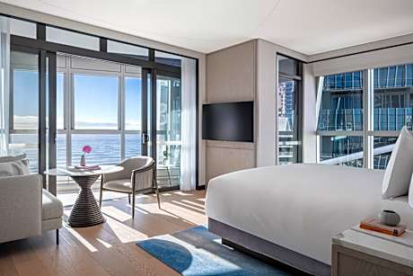 Executive Ocean Suite