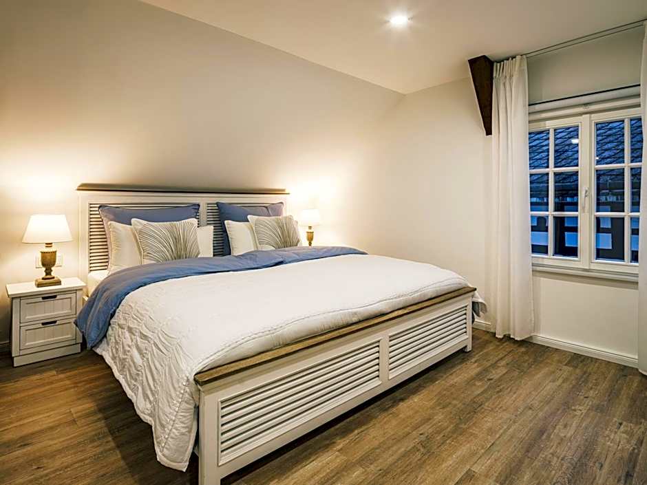 Flecker Hotel