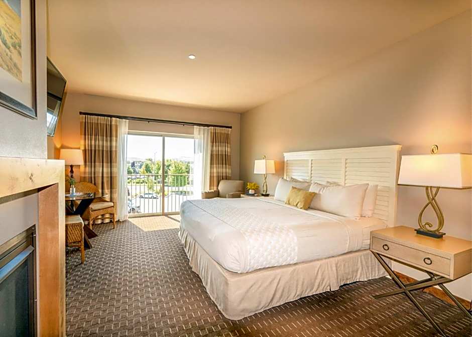 The Lodge at Columbia Point