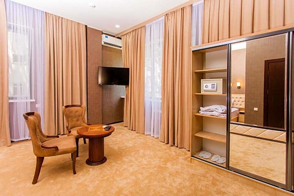 Gabrielle International Hotel