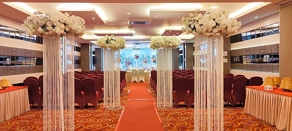 WThree Premier Hotel