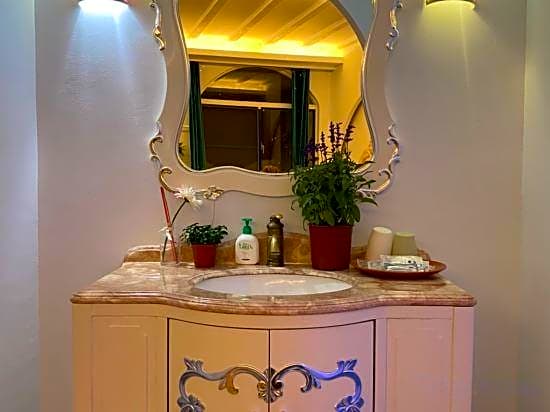 Mira Bella Guest House