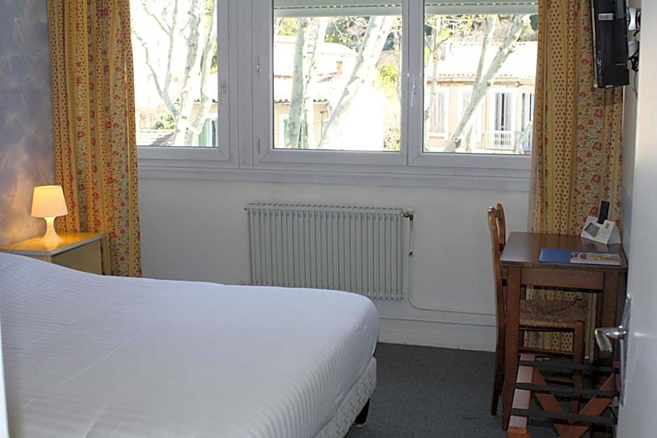 Logis Hotel du Midi