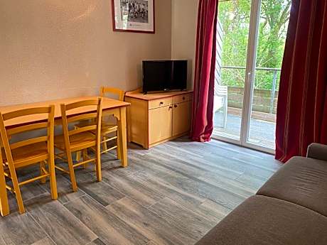 Appartement rénové 1 chambre pour 4 personnes à Cassen