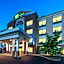 Holiday Inn Express Hotel & Suites Woodbridge By IHG