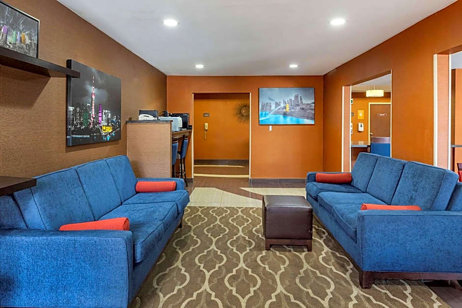 Comfort Inn Garner Clayton I-40