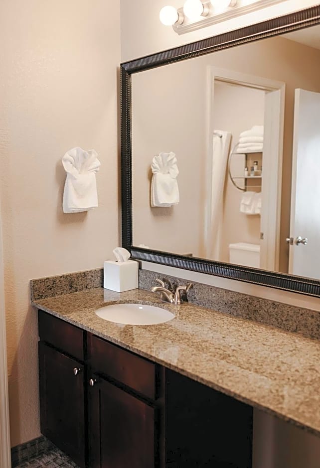 Eastland Suites Hotel & Conference Ctr, Trademark by Wyndham