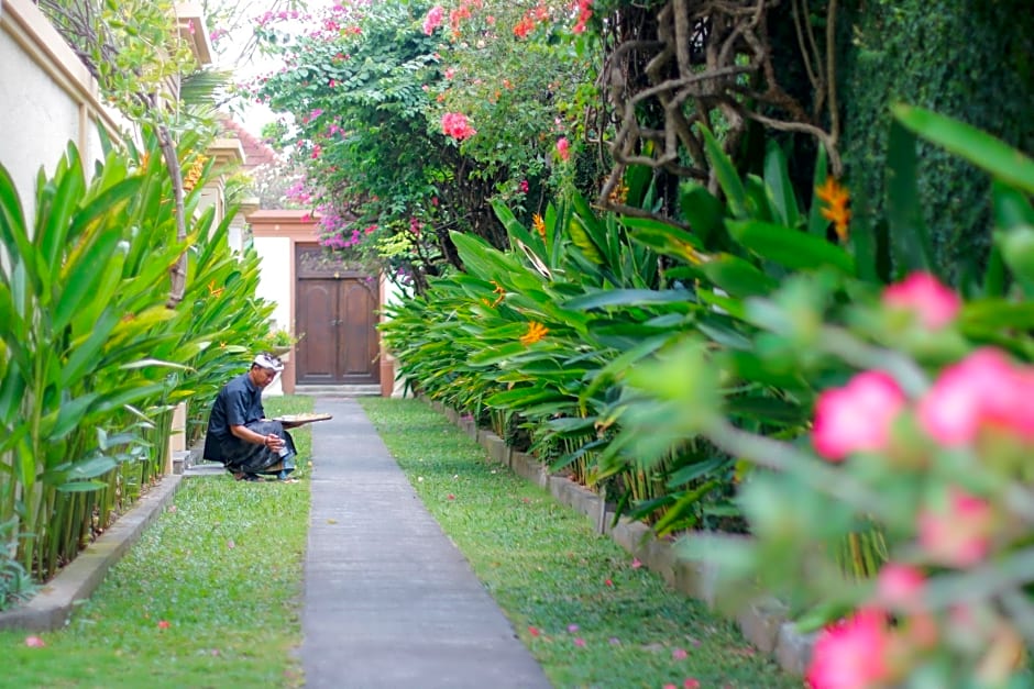 Heliconia Villa