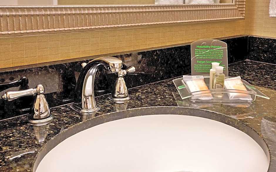 Holiday Inn & Suites Springfield - I-44 by IHG