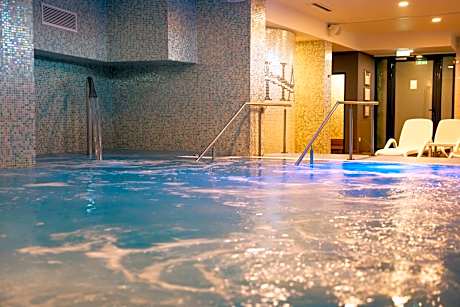 Hotel Aventus