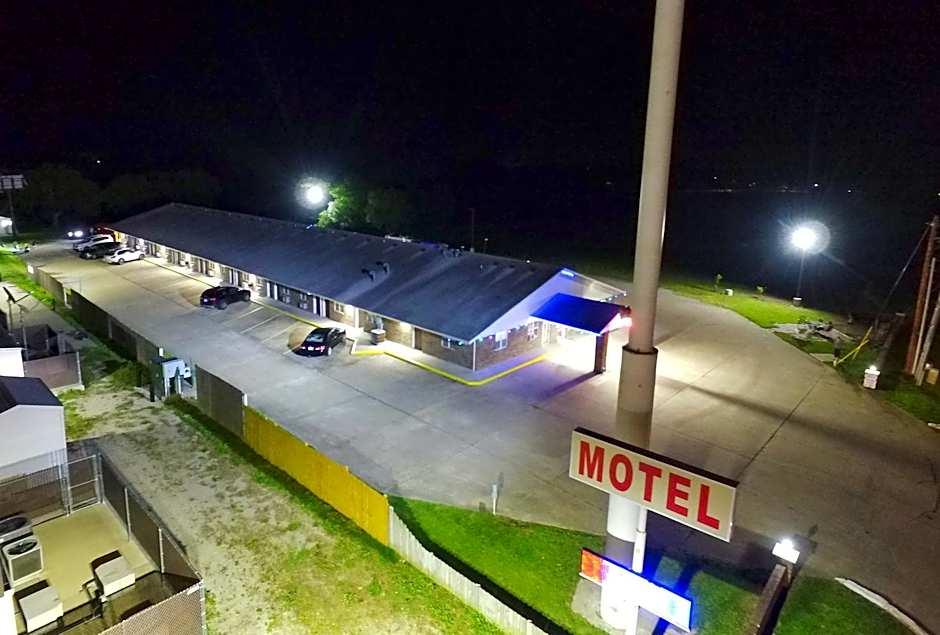 Night Inn