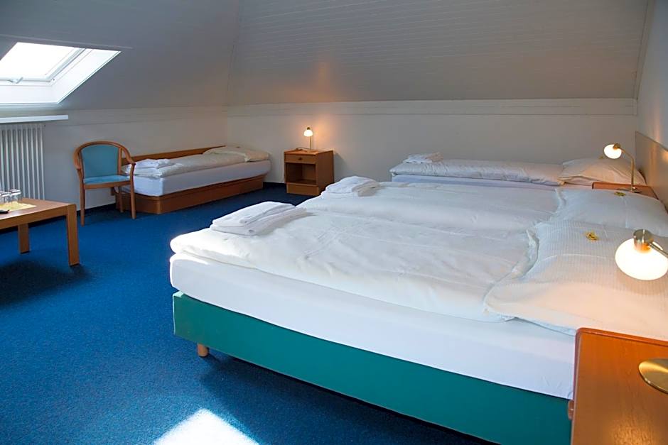 Photo 1 of 4 of Budget Quadruple Room with Shared Bathroom