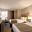 Country Inn & Suites by Radisson, La Crosse, WI