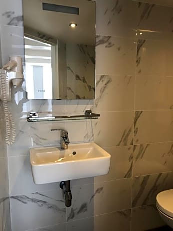 Double Room with Private External Bathroom