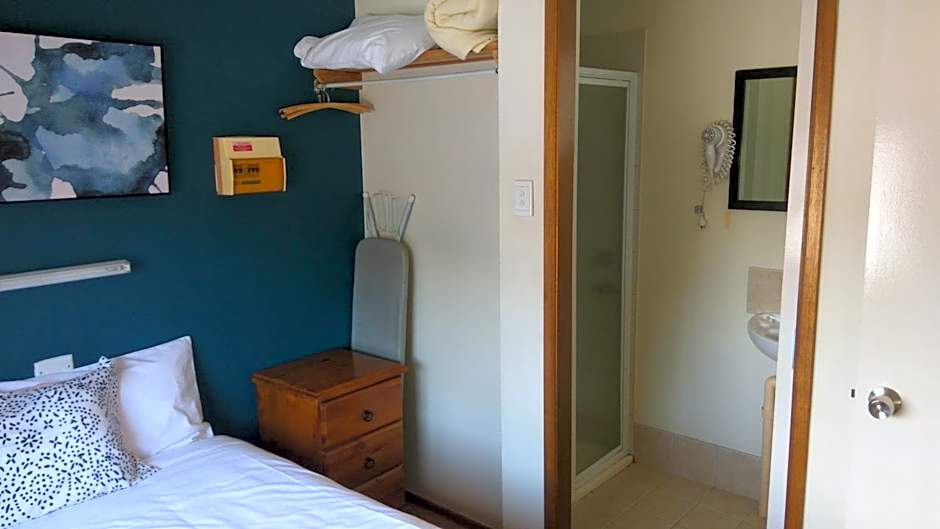 Oval Motel - Murray Bridge